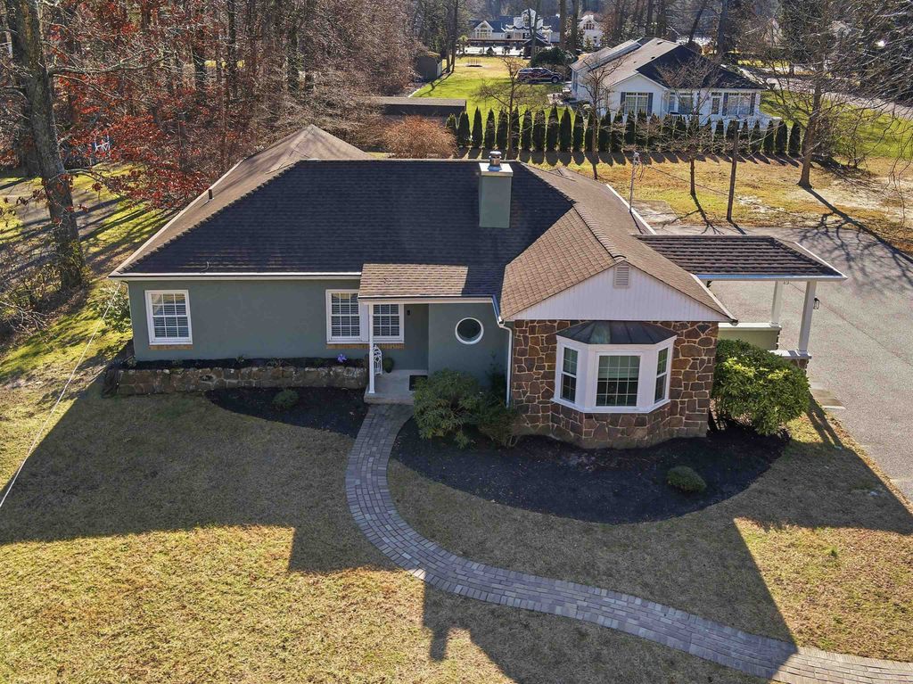 Photo of 862 Central Avenue, Hammonton, NJ 08037 (MLS # 260083)