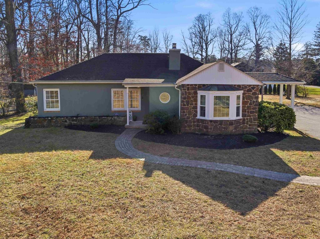 Photo of 862 Central Avenue, Hammonton, NJ 08037 (MLS # 260083)