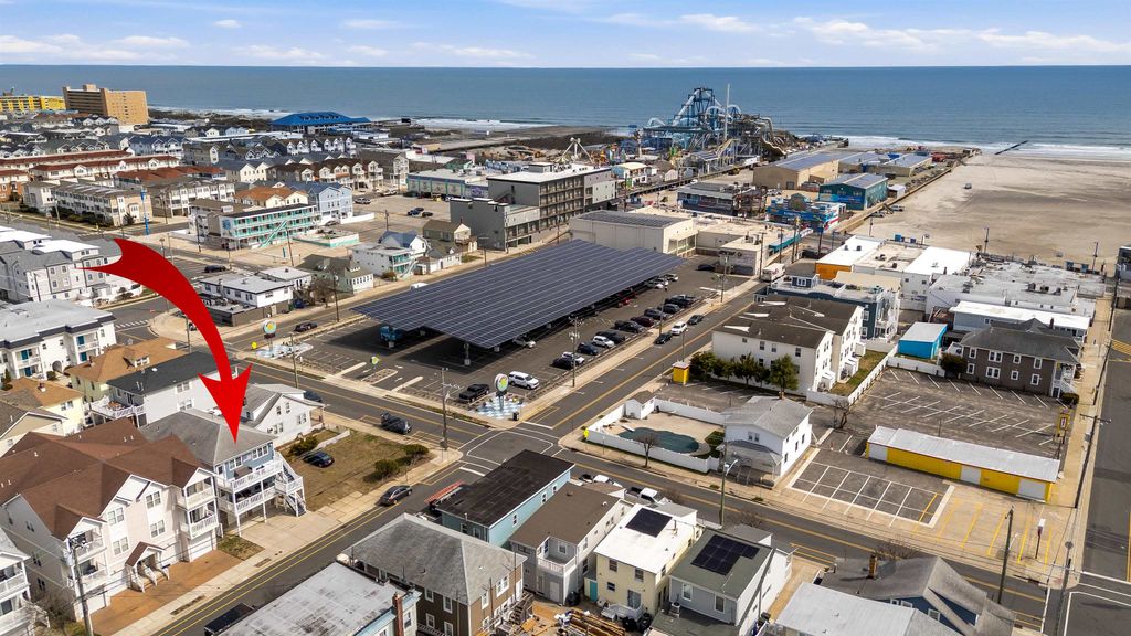 Photo of 321 E Poplar Avenue #B, Wildwood, NJ 08260 (MLS # 260783)