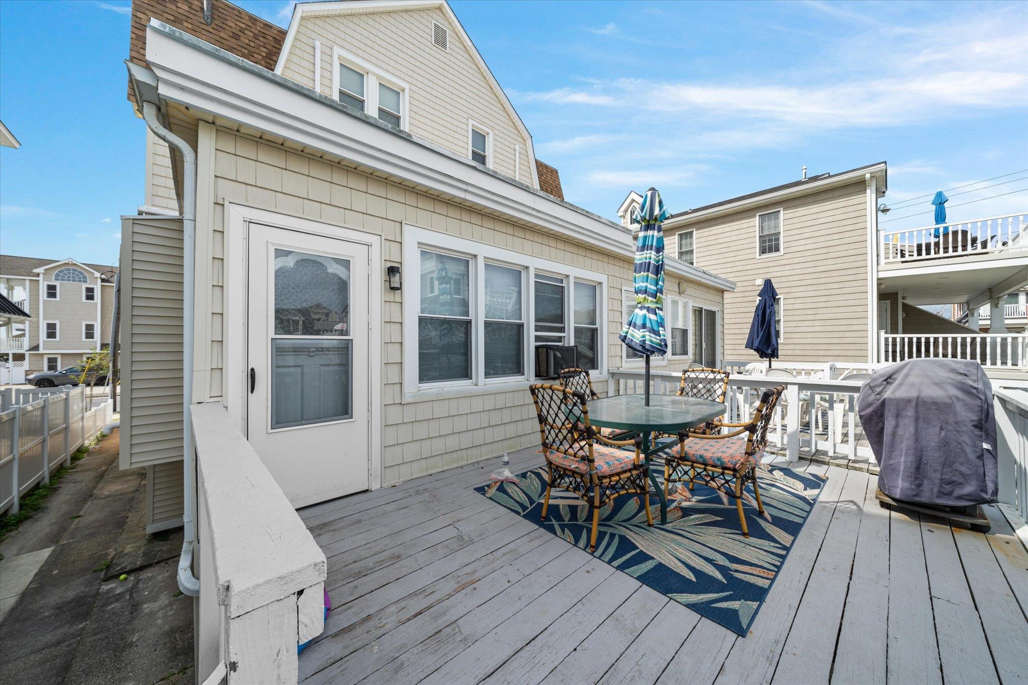 13 E 51st Street #EAST, Sea Isle City, New Jersey image 3