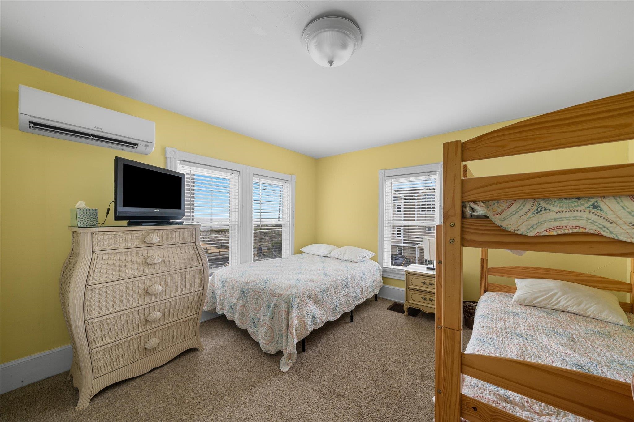 13 E 51st Street #EAST, Sea Isle City, New Jersey image 24