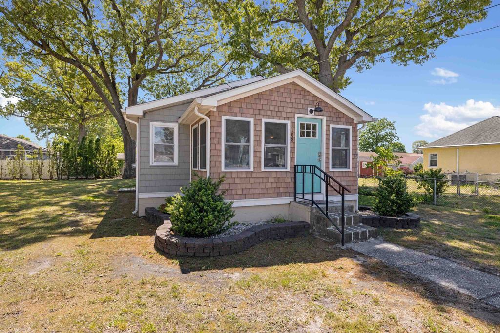 Photo of 108 W Wilde Avenue, Villas, NJ 08251 (MLS # 261311)