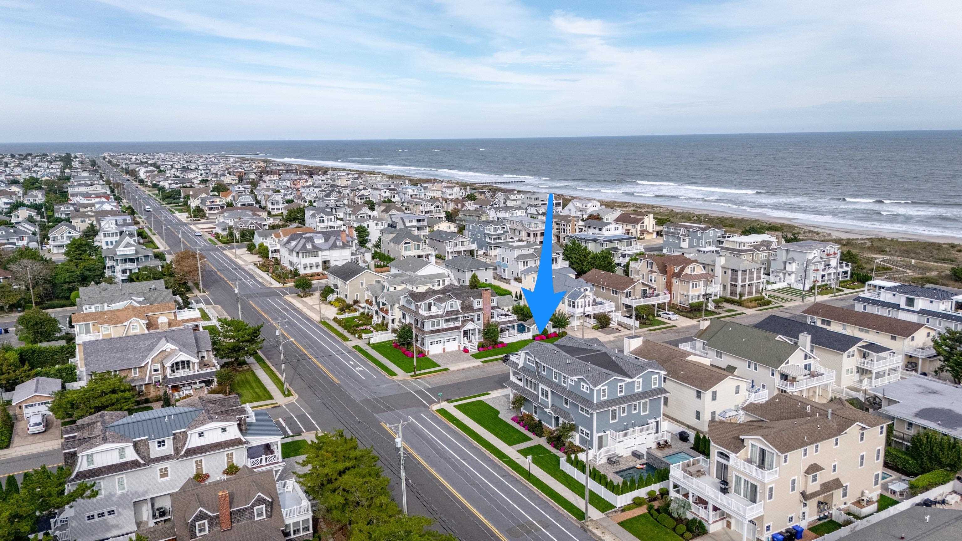 8 E 27th Street West