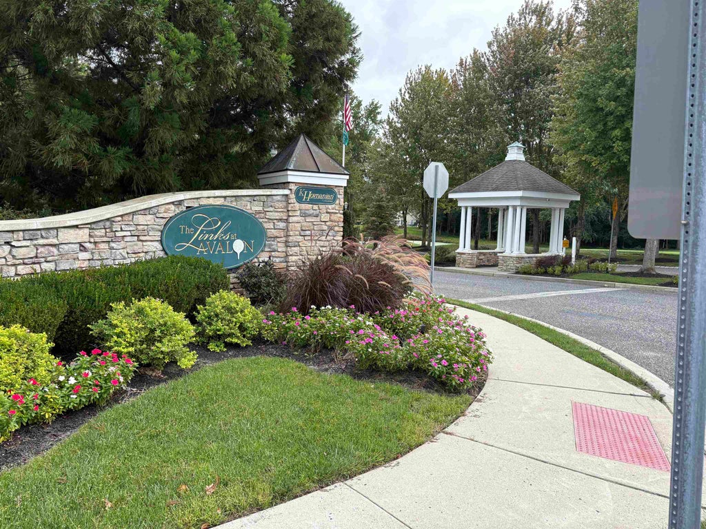 Photo of 706 Turnberry Court #706, Swainton, NJ 08210 (MLS # 262738)