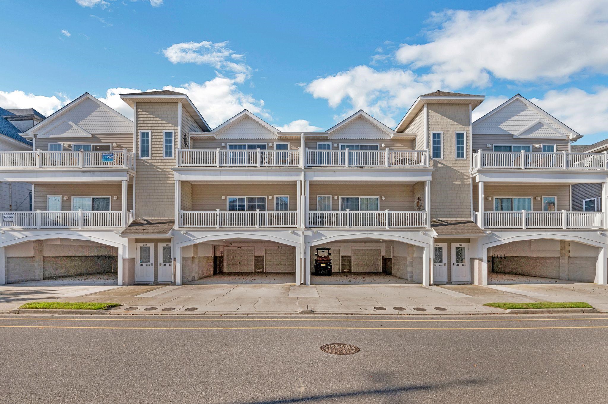 220 E Poplar Avenue #203, Wildwood, New Jersey image 2