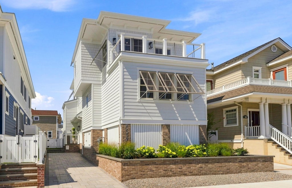 Photo of 8527 3rd Avenue, Stone Harbor, NJ 08247 (MLS # 262383)