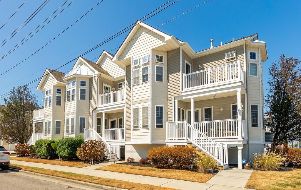 Photo of 3800 Hudson Avenue #3800, Wildwood, NJ 08260 (MLS # 252723)