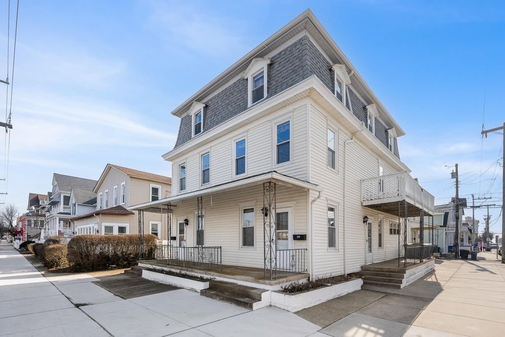 Photo of 1061 West Avenue, Ocean City, NJ 08226 (MLS # 260693)