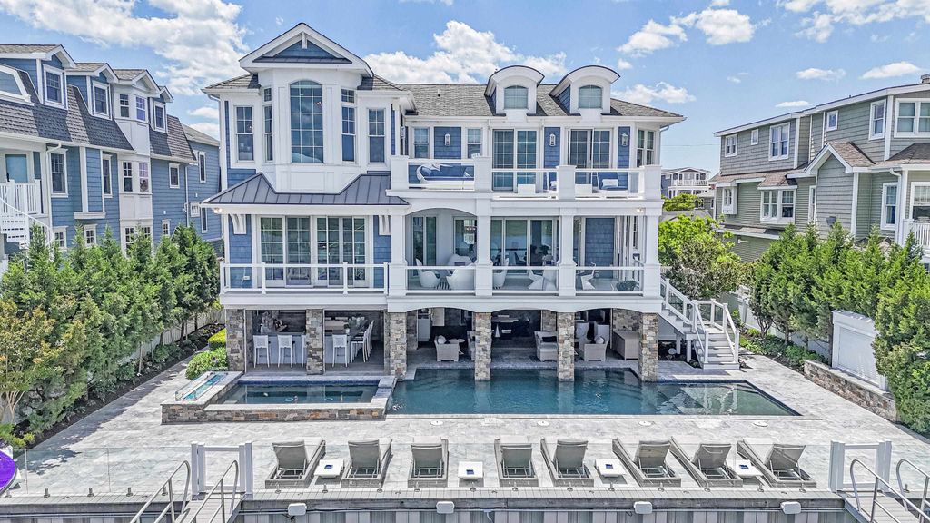 Photo of 415 20th Street, Avalon, NJ 08202 (MLS # 250918)