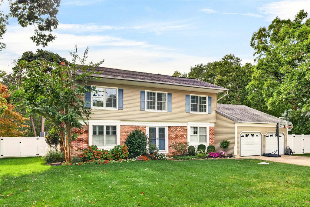 Photo of 14 Rivendell Road, Cape May, NJ 08223 (MLS # 262961)