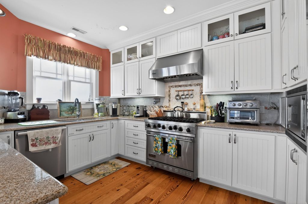 Photo of 429 E Nashville Road, Wildwood Crest, NJ 08260 (MLS # 261085)