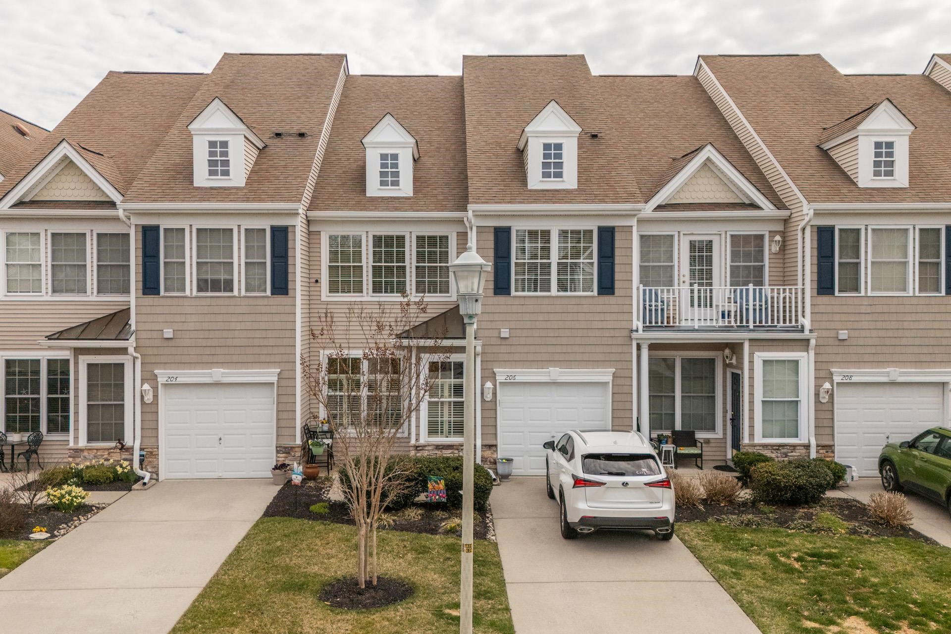 206 Springdale Court 206