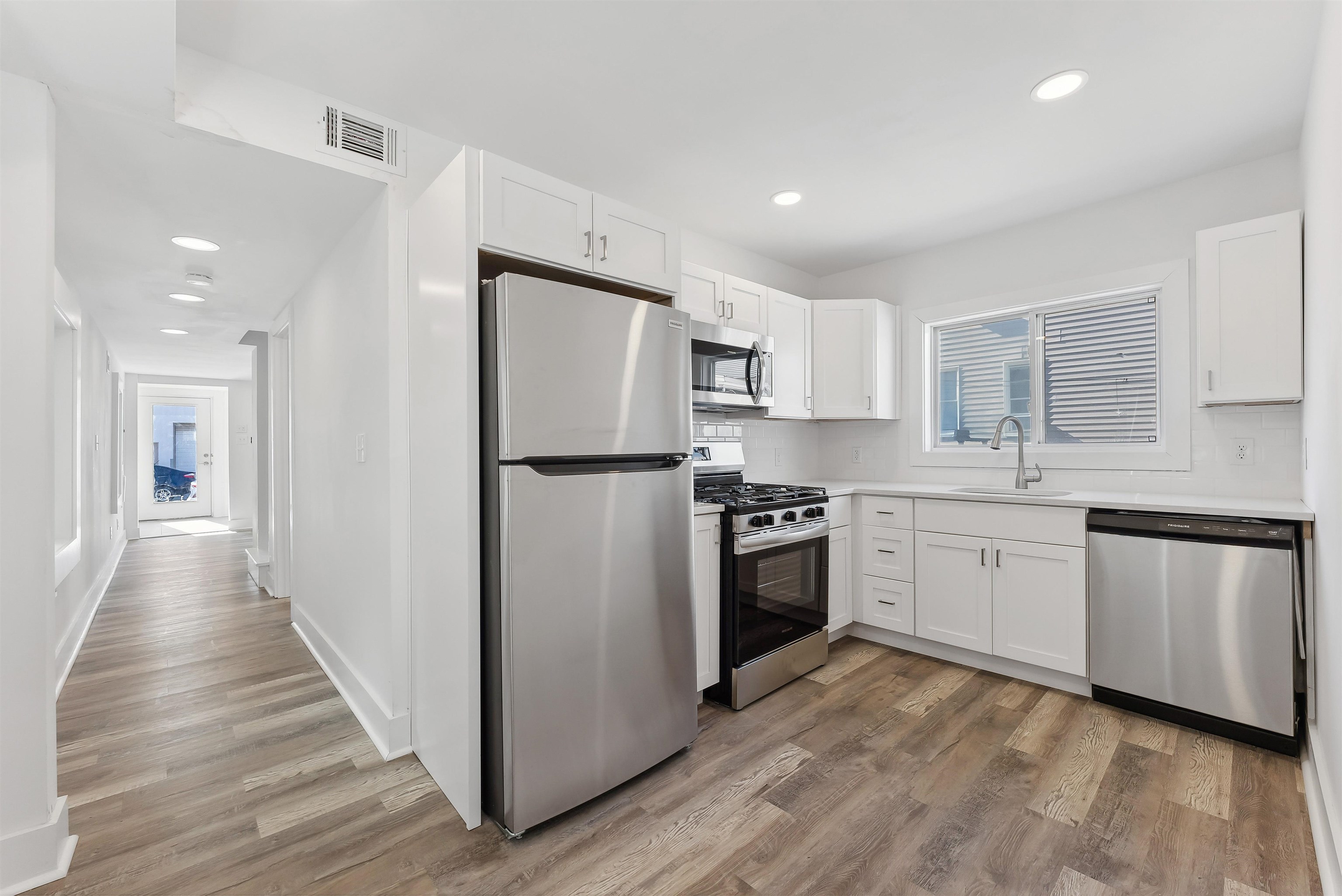 123 E Lincoln Avenue, Wildwood, New Jersey image 3