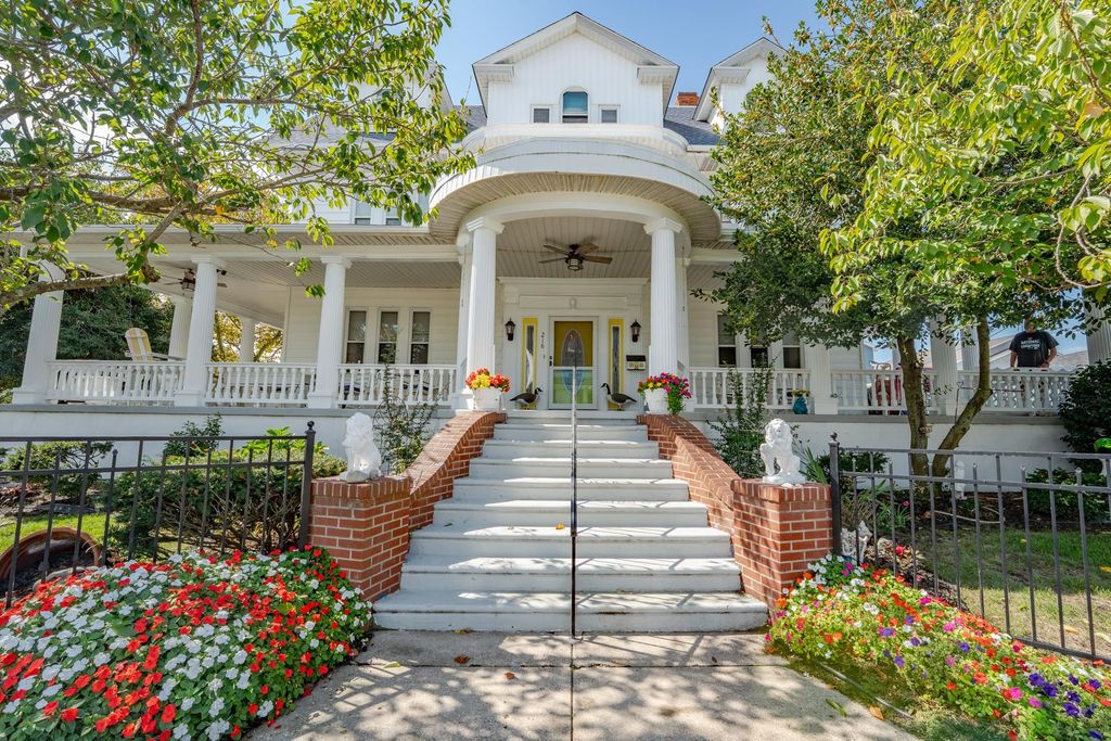 Photo of 216 E Fern Road, Wildwood, NJ 08260 (MLS # 253091)