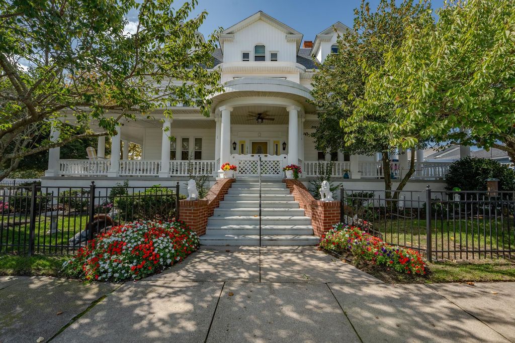 Photo of 216 E Fern Road, Wildwood, NJ 08260 (MLS # 253091)