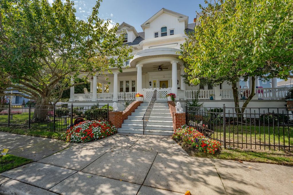 Photo of 216 E Fern Road, Wildwood, NJ 08260 (MLS # 253091)