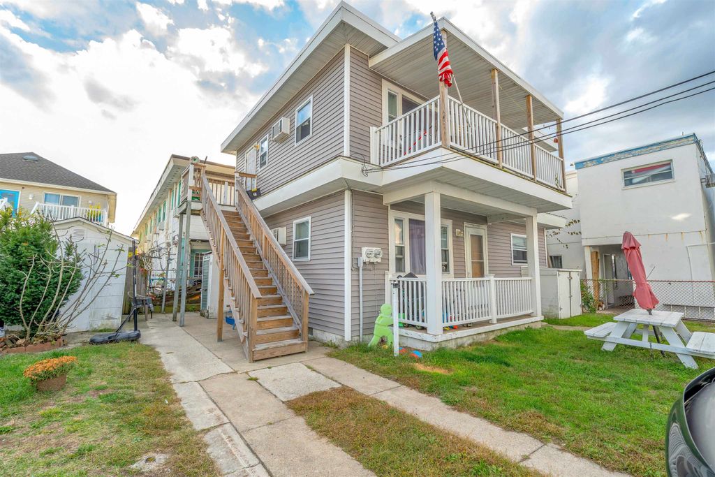Photo of 304 E Rio Grande Avenue #3, Wildwood, NJ 08260 (MLS # 253161)