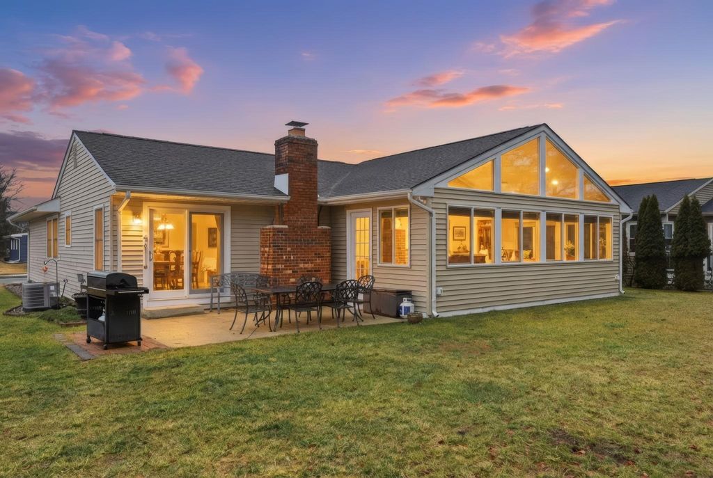 Photo of 41 Wedgeport Drive, Toms River, NJ 08757 (MLS # 260431)