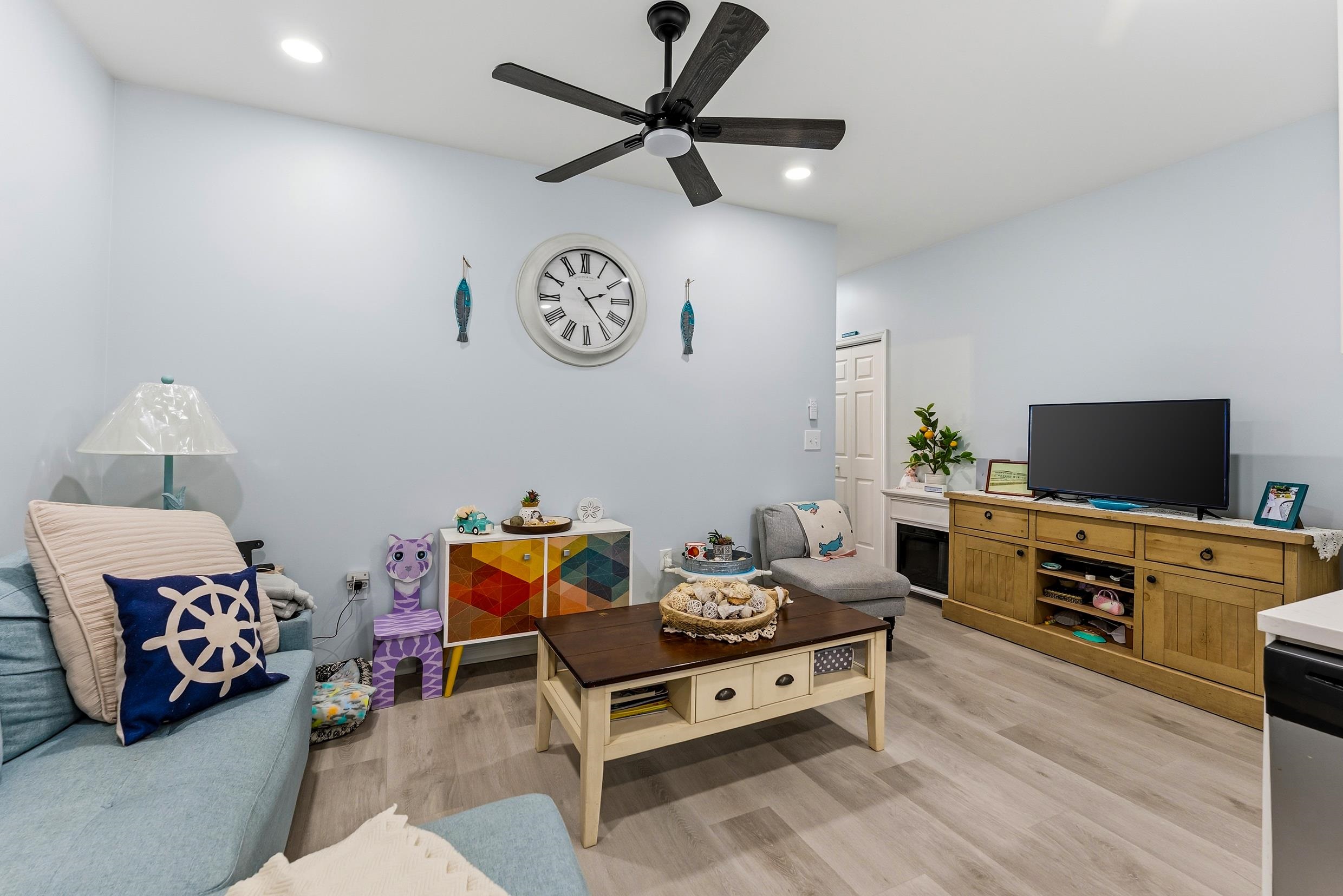 5600 Seaview Avenue Unit # 1