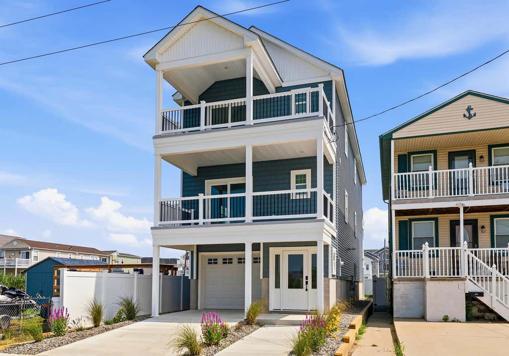 Photo of 335 W 20th Avenue, North Wildwood, NJ 08260 (MLS # 260361)