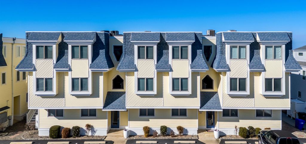 Photo of 1668 Ocean Drive #B-1, Avalon, NJ 08202 (MLS # 260203)