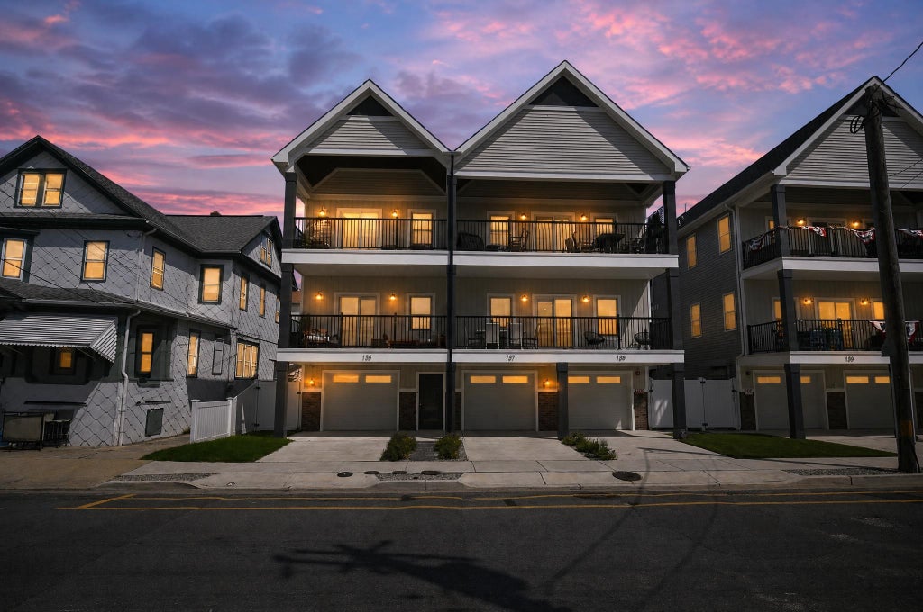 Photo of 137 E Pine Avenue #137, Wildwood, NJ 08260 (MLS # 262615)