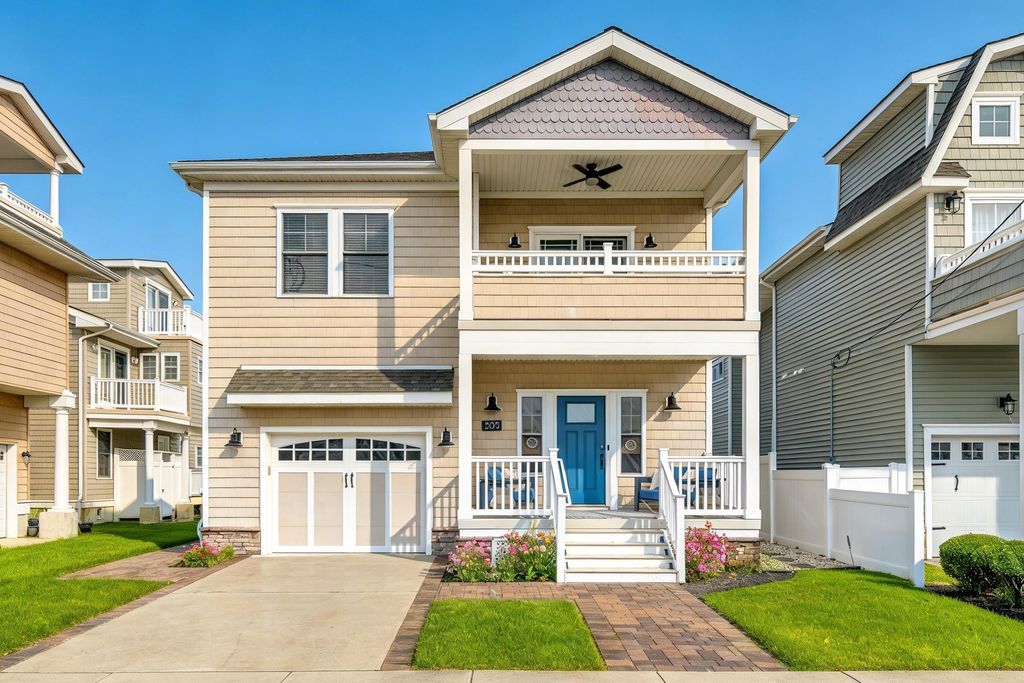 Photo of 303 E Farragut Road, Wildwood Crest, NJ 08260 (MLS # 260625)