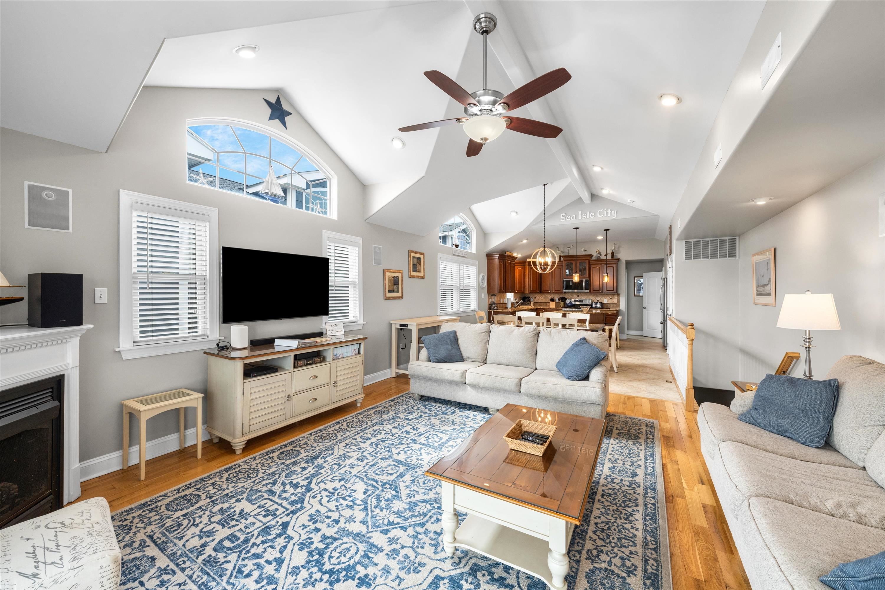 32 47th Street #EAST UNIT, Sea Isle City, New Jersey image 6