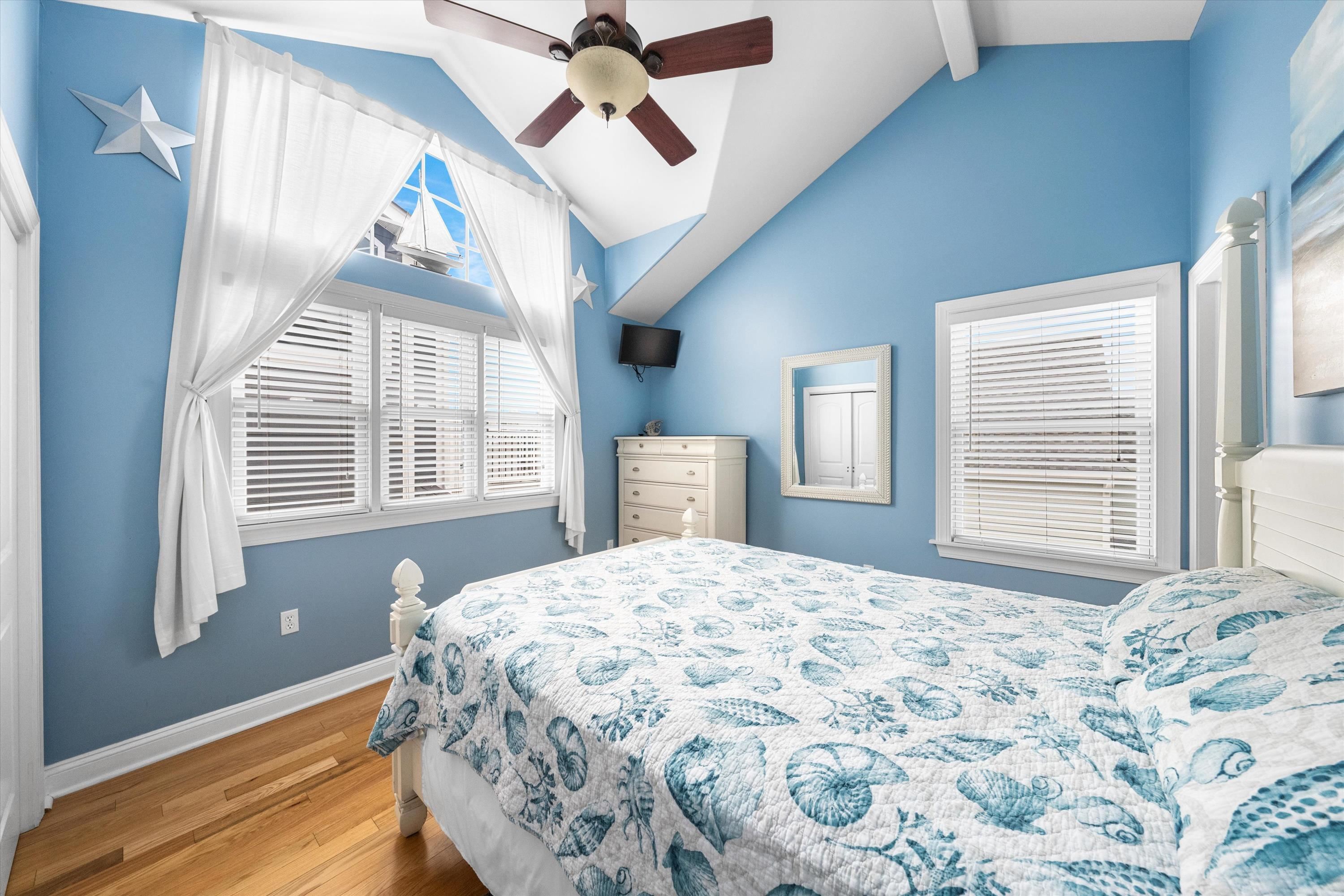 32 47th Street #EAST UNIT, Sea Isle City, New Jersey image 19