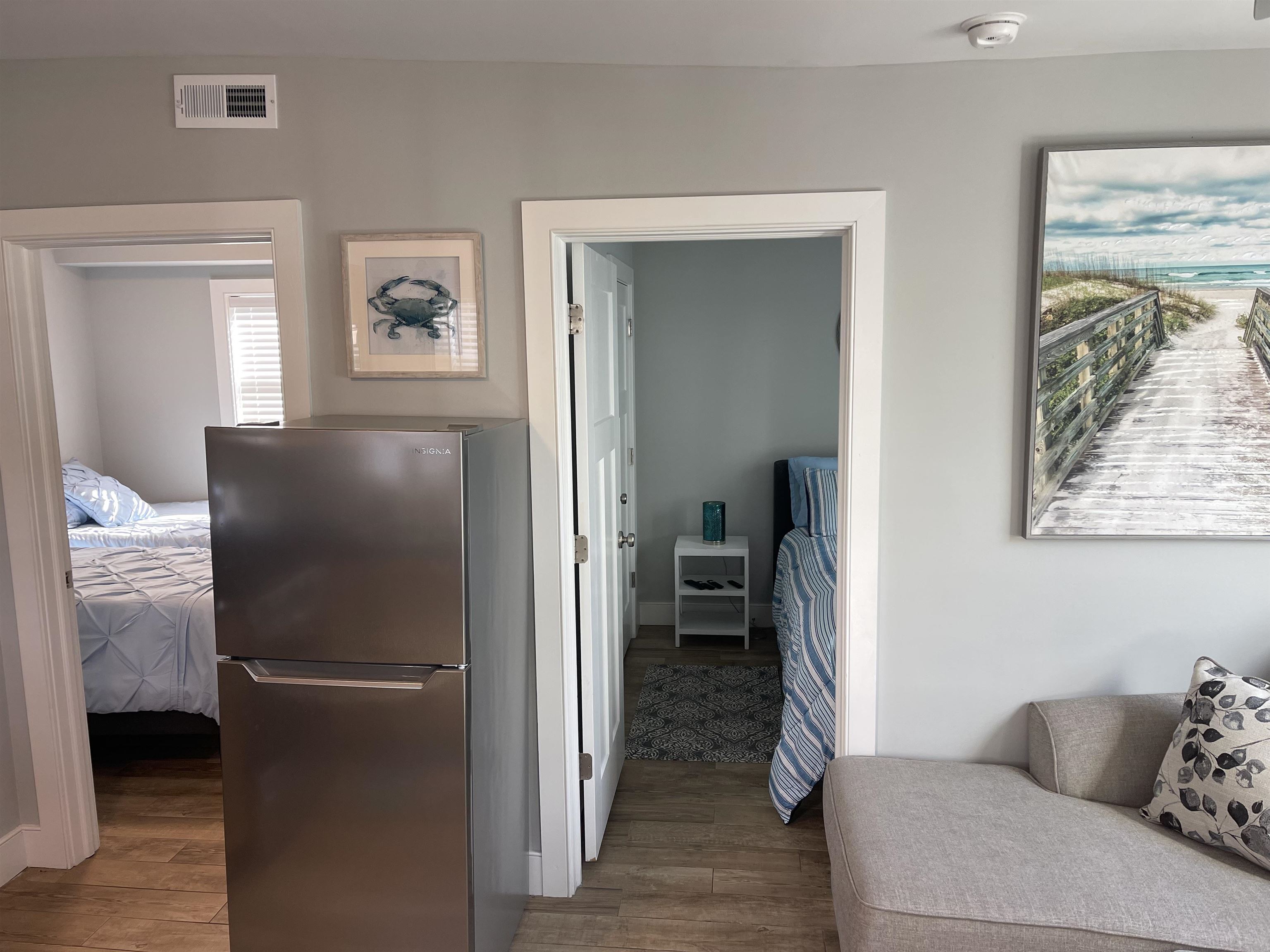 100 E Poplar Avenue #3, Wildwood, New Jersey image 17