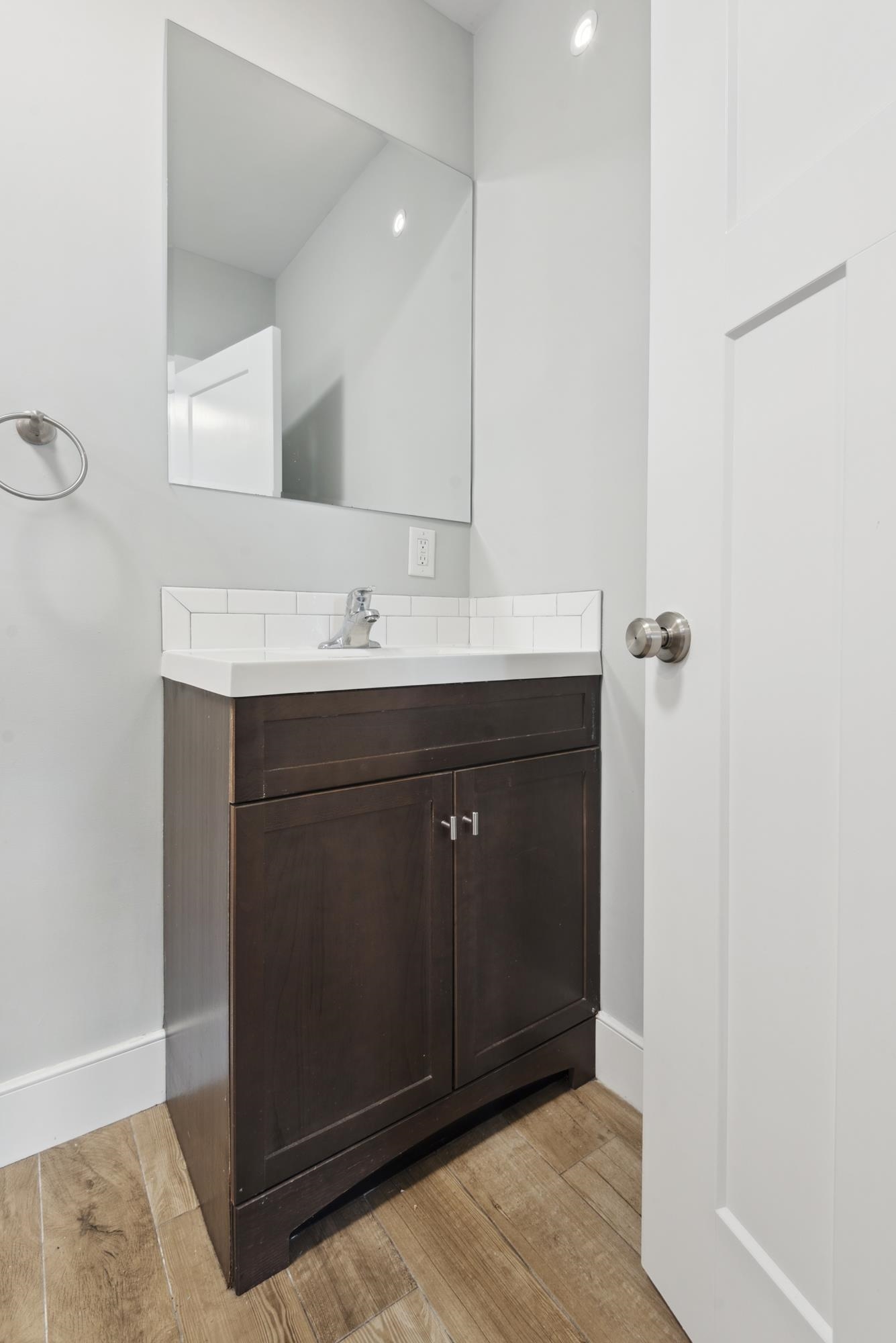 100 E Poplar Avenue #3, Wildwood, New Jersey image 3