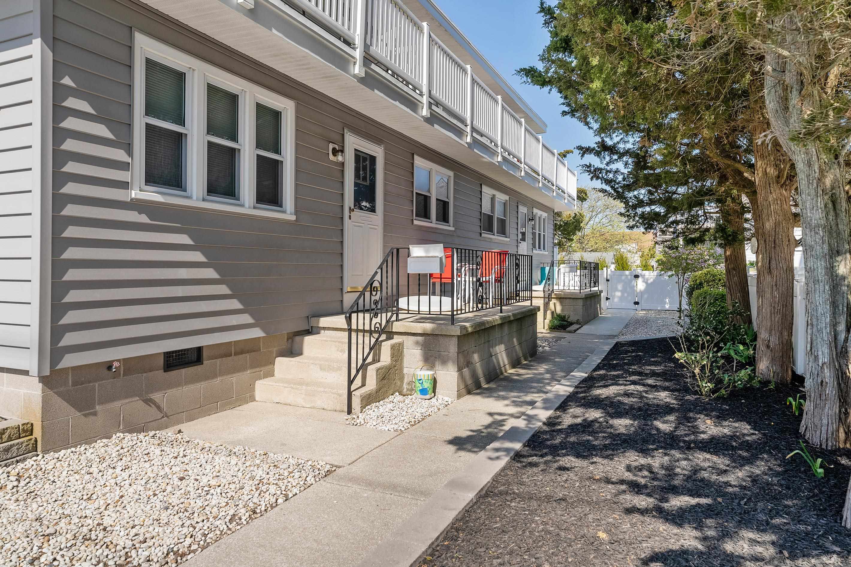 9903 Second Avenue Unit 2