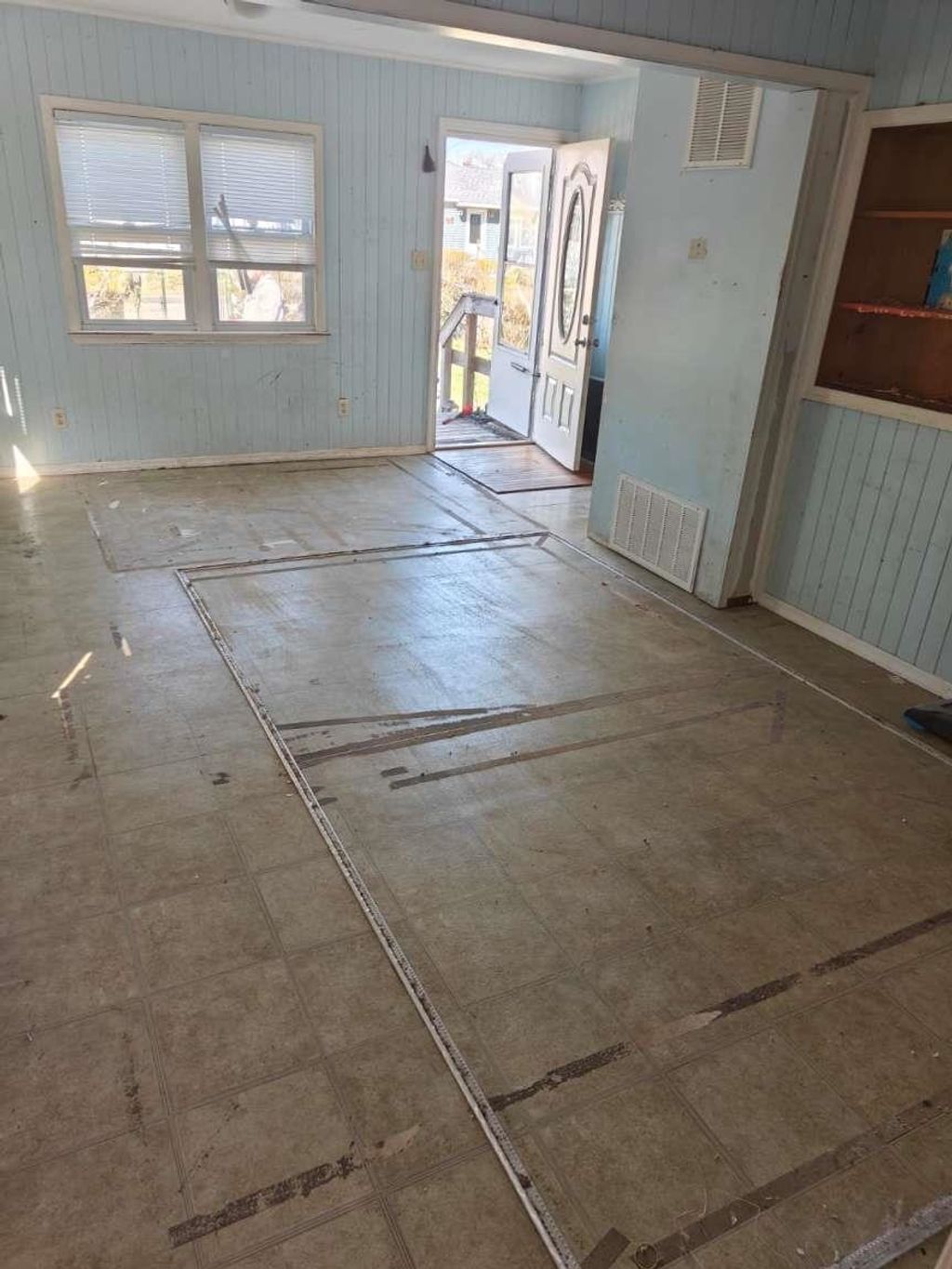 Photo of 1610 Morris Ave Ave, Villas, NJ 08251 (MLS # 260752)