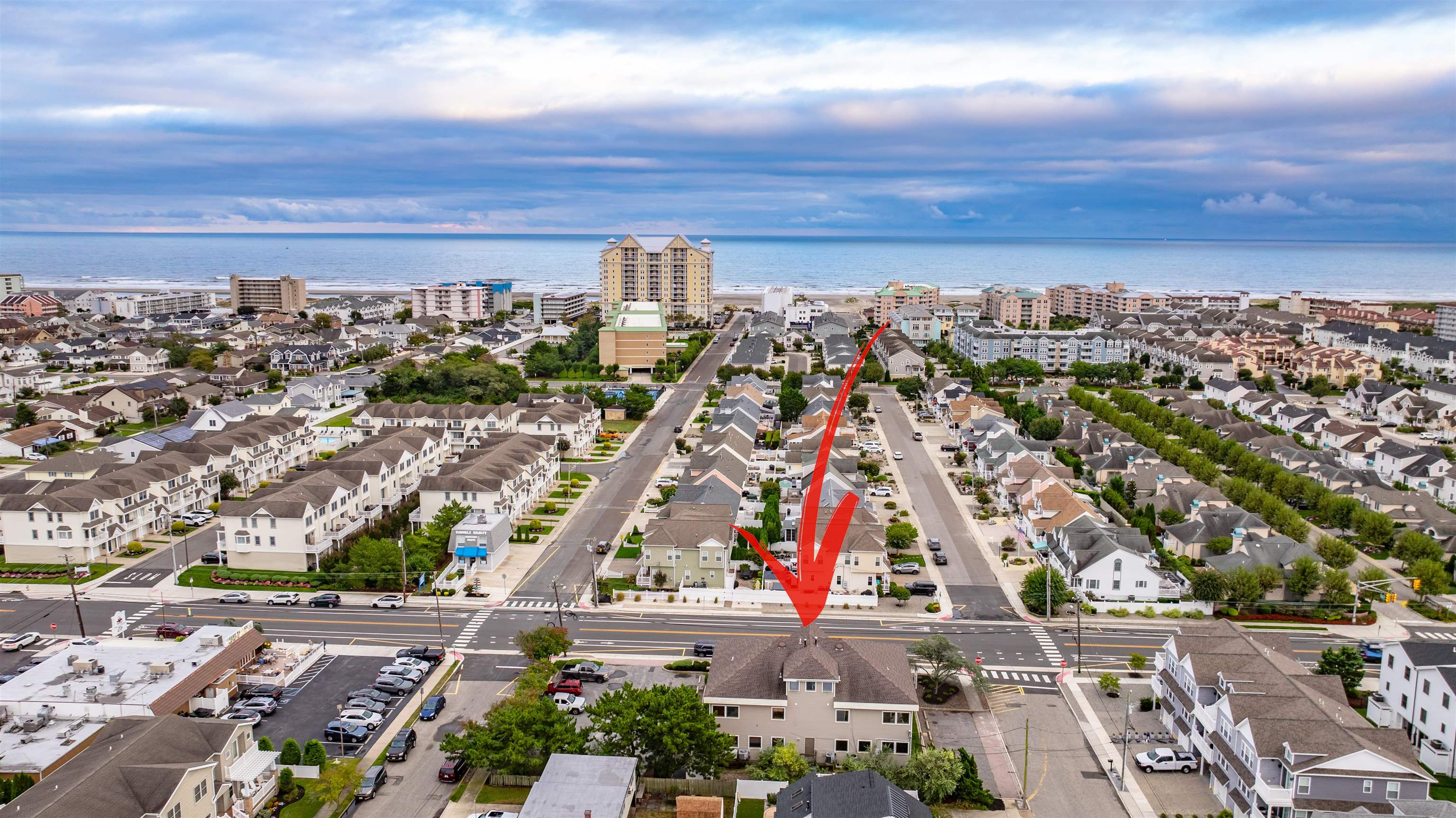 114 E Rochester Avenue 114