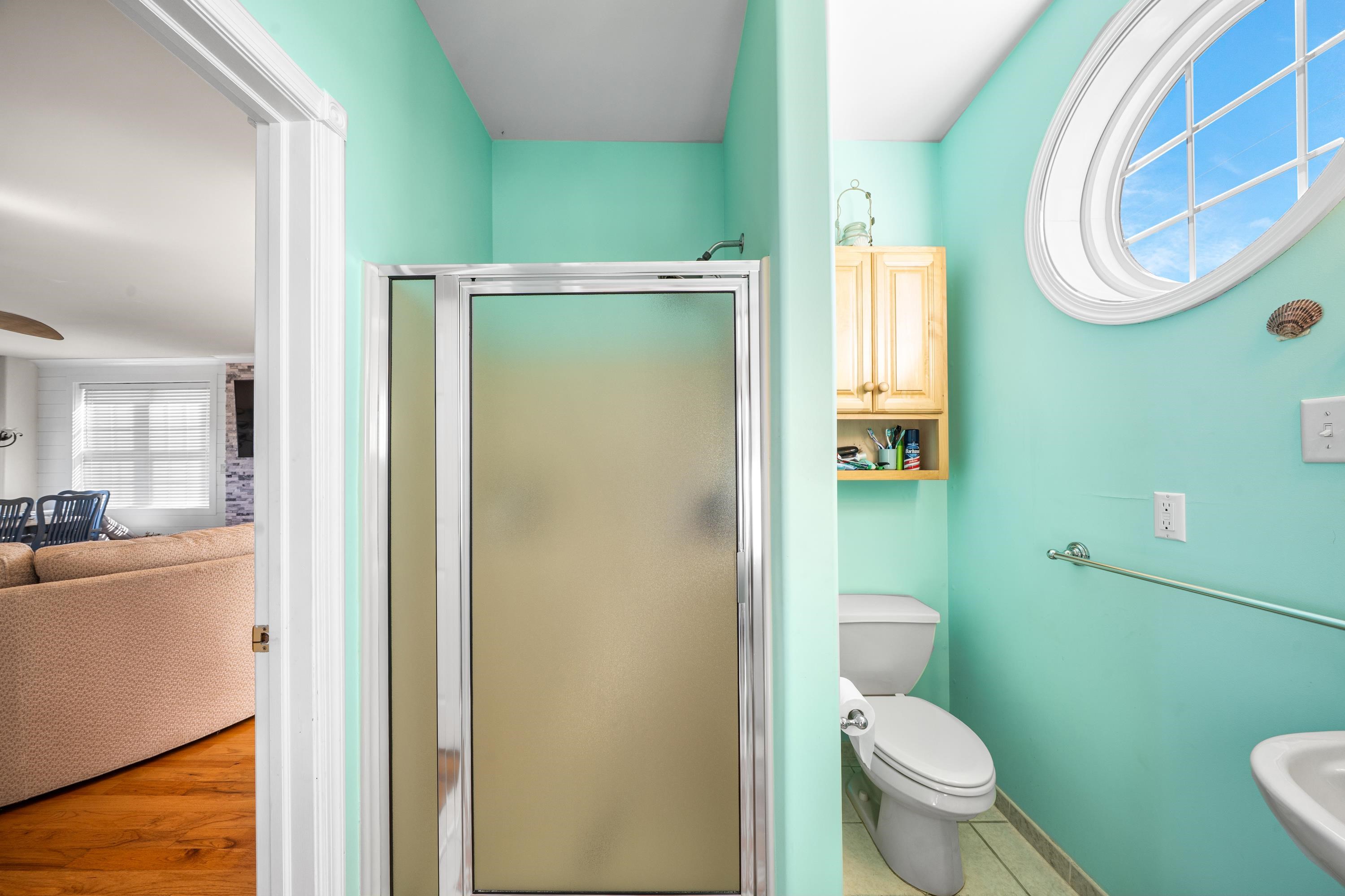 Avalon Manor, New Jersey 08202, United States, 4 Bedrooms Bedrooms, ,4 BathroomsBathrooms,Residential,Active,231618