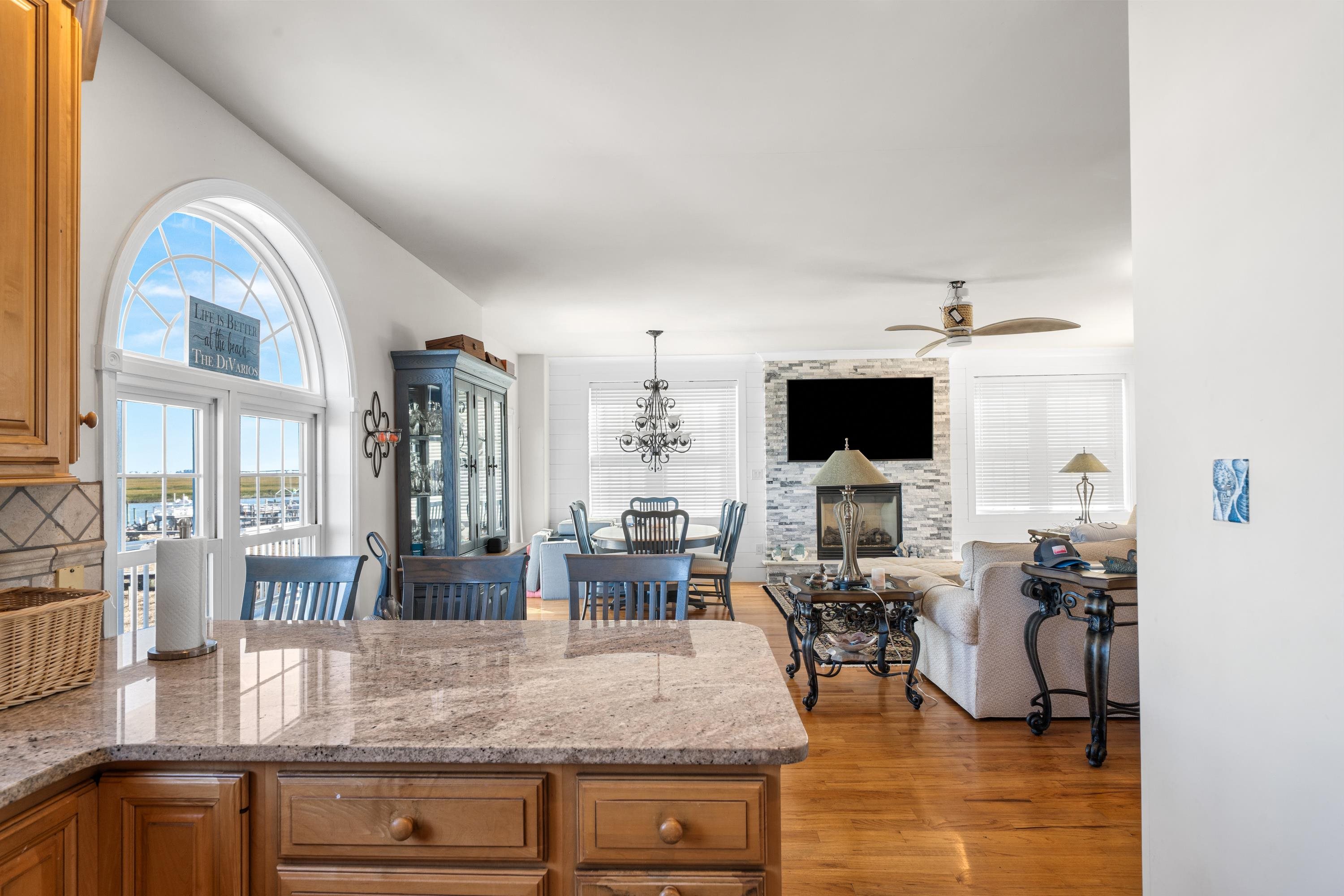 Avalon Manor, New Jersey 08202, United States, 4 Bedrooms Bedrooms, ,4 BathroomsBathrooms,Residential,Active,231618