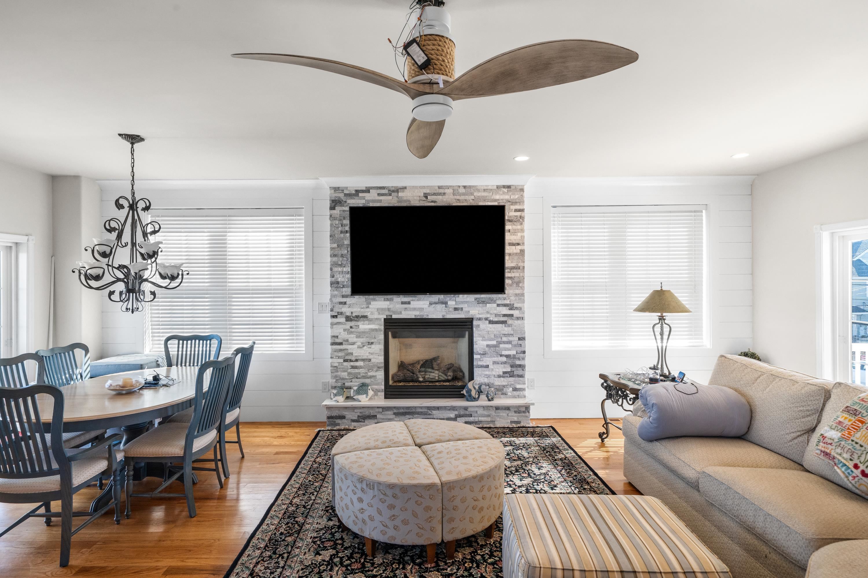 Avalon Manor, New Jersey 08202, United States, 4 Bedrooms Bedrooms, ,4 BathroomsBathrooms,Residential,Active,231618