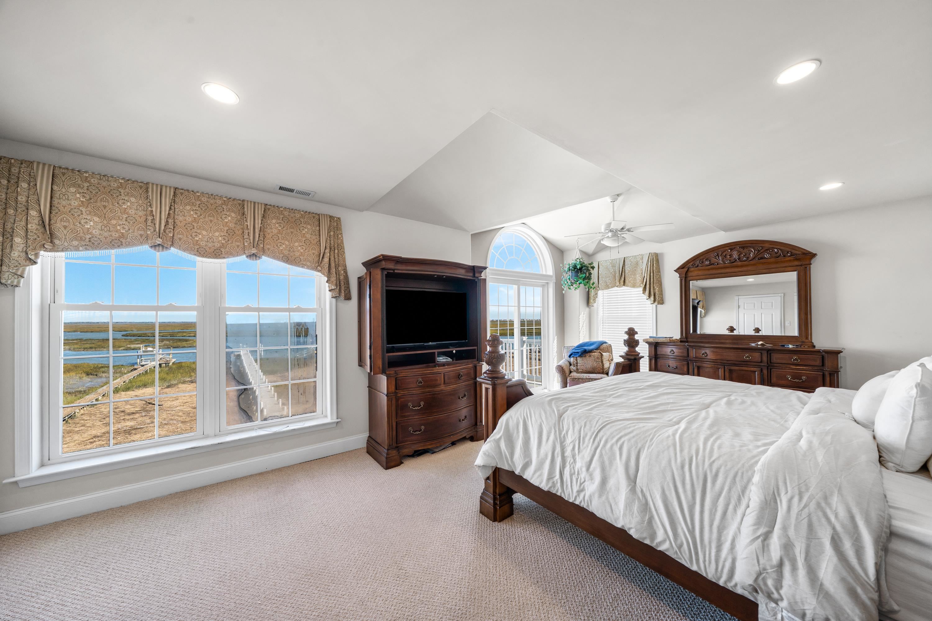 Avalon Manor, New Jersey 08202, United States, 4 Bedrooms Bedrooms, ,4 BathroomsBathrooms,Residential,Active,231618