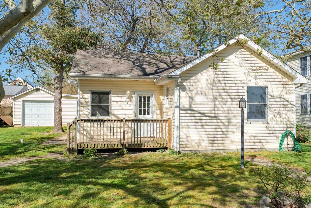 Photo of 107 E Tampa Avenue, Villas, NJ 08251 (MLS # 253308)