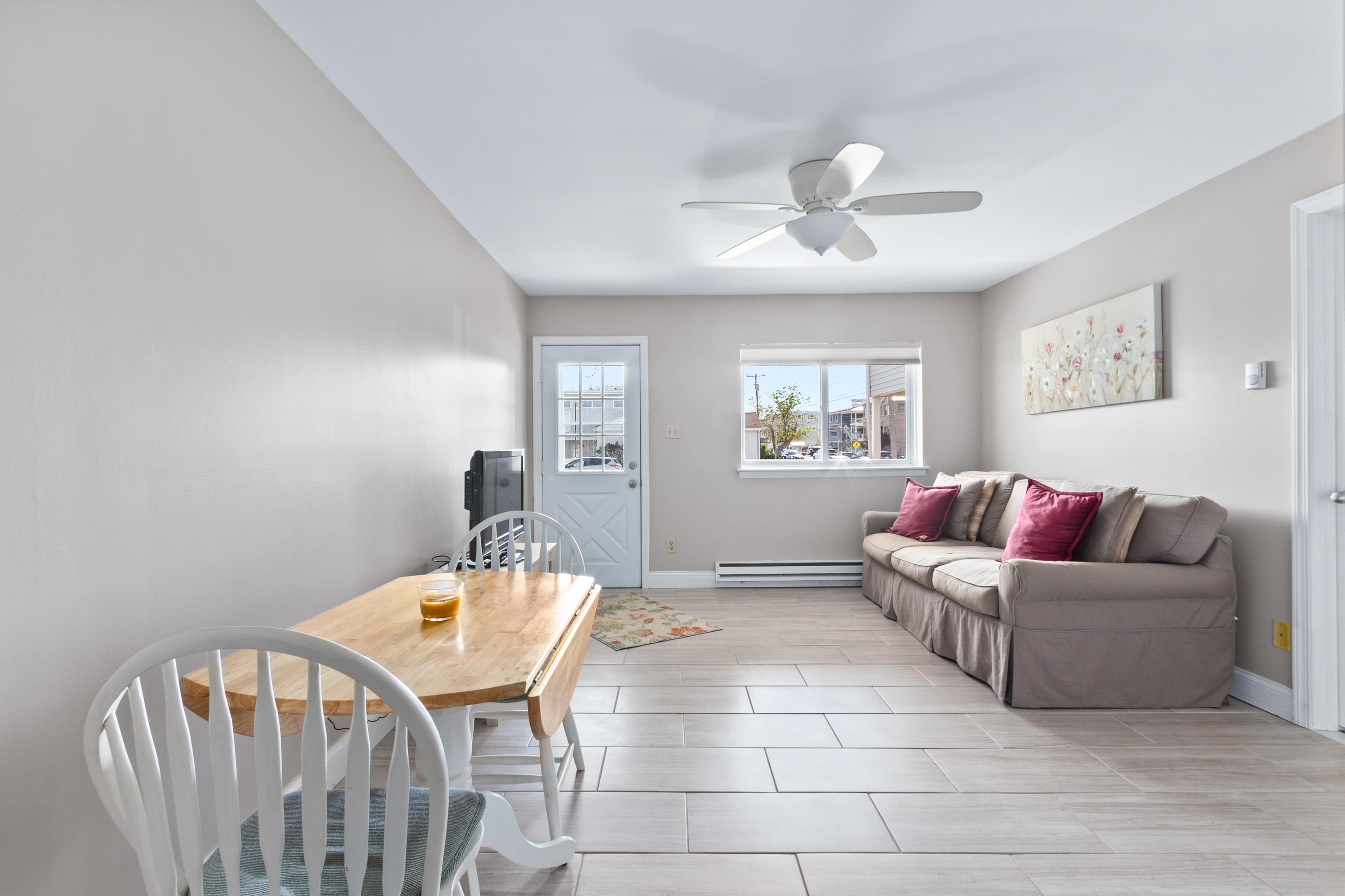 141 W Cardinal Road 3