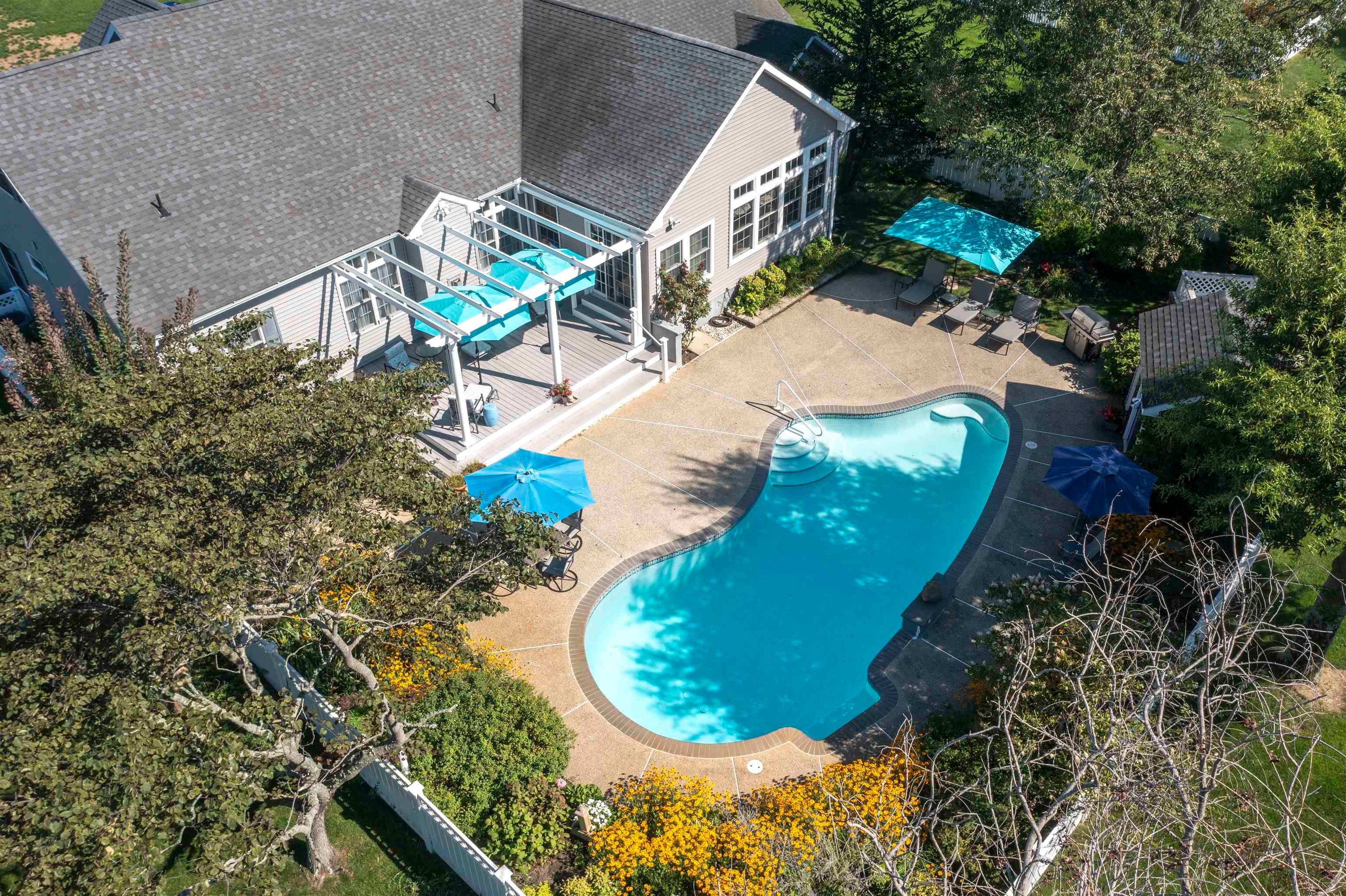 4008 Bayshore Road