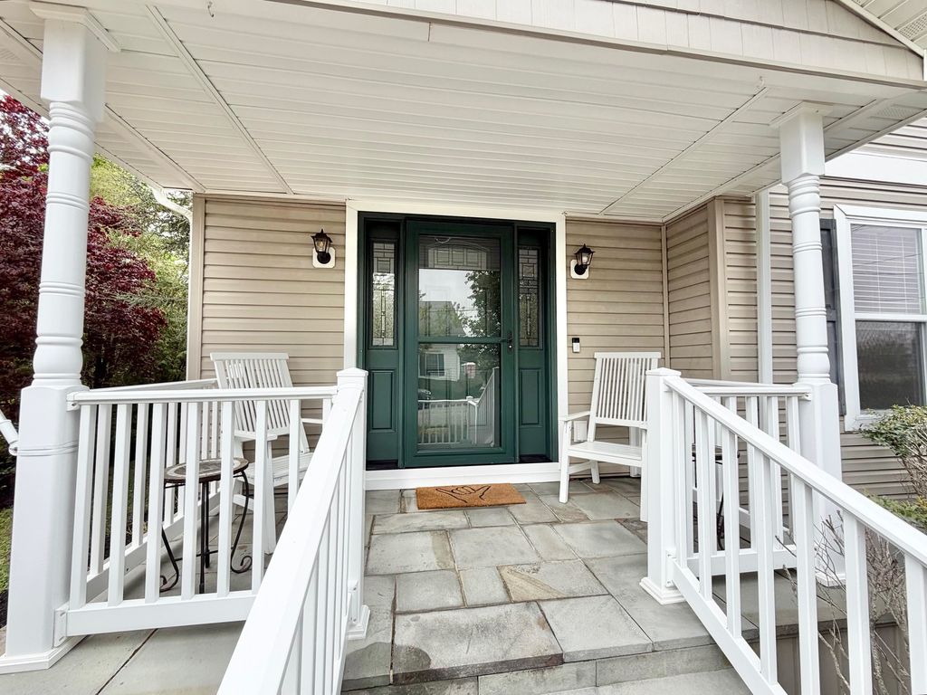 Photo of 9 School House Lane, Cape May Court House, NJ 08210 (MLS # 261187)