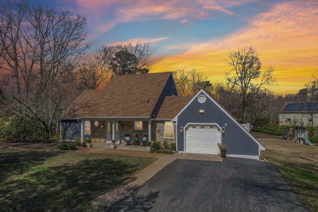 Photo of 7 Inlet Terrace, Seaville, NJ 08230 (MLS # 260827)