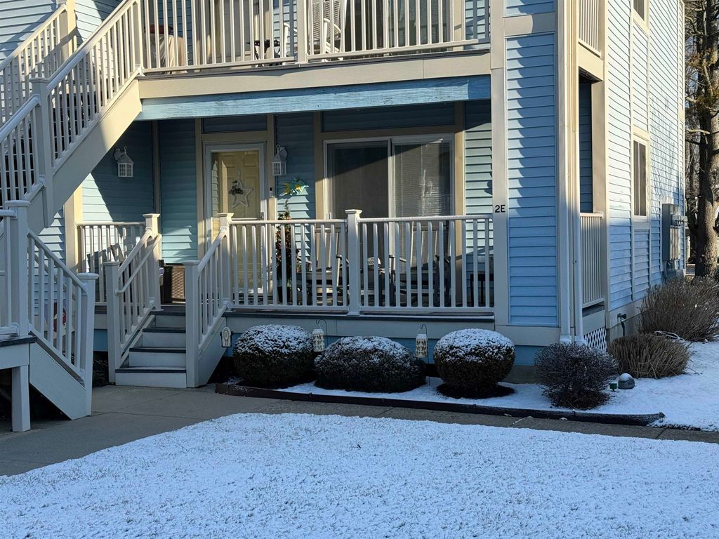Photo of 150 W Cedar Avenue #2E, Somers Point, NJ 08244 (MLS # 260121)