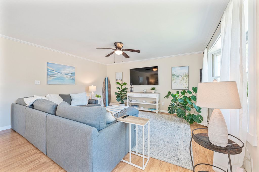 Photo of 6 W Congress Street, West Cape May, NJ 08204 (MLS # 252437)