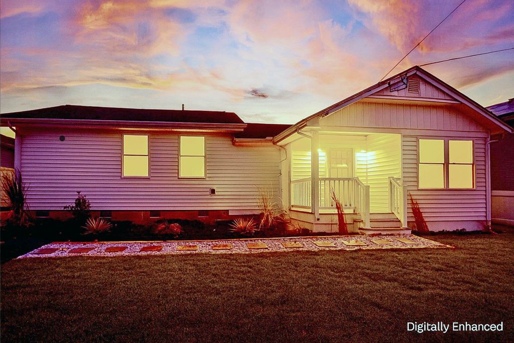 Photo of 4 W Florida Avenue, Villas, NJ 08251 (MLS # 260504)