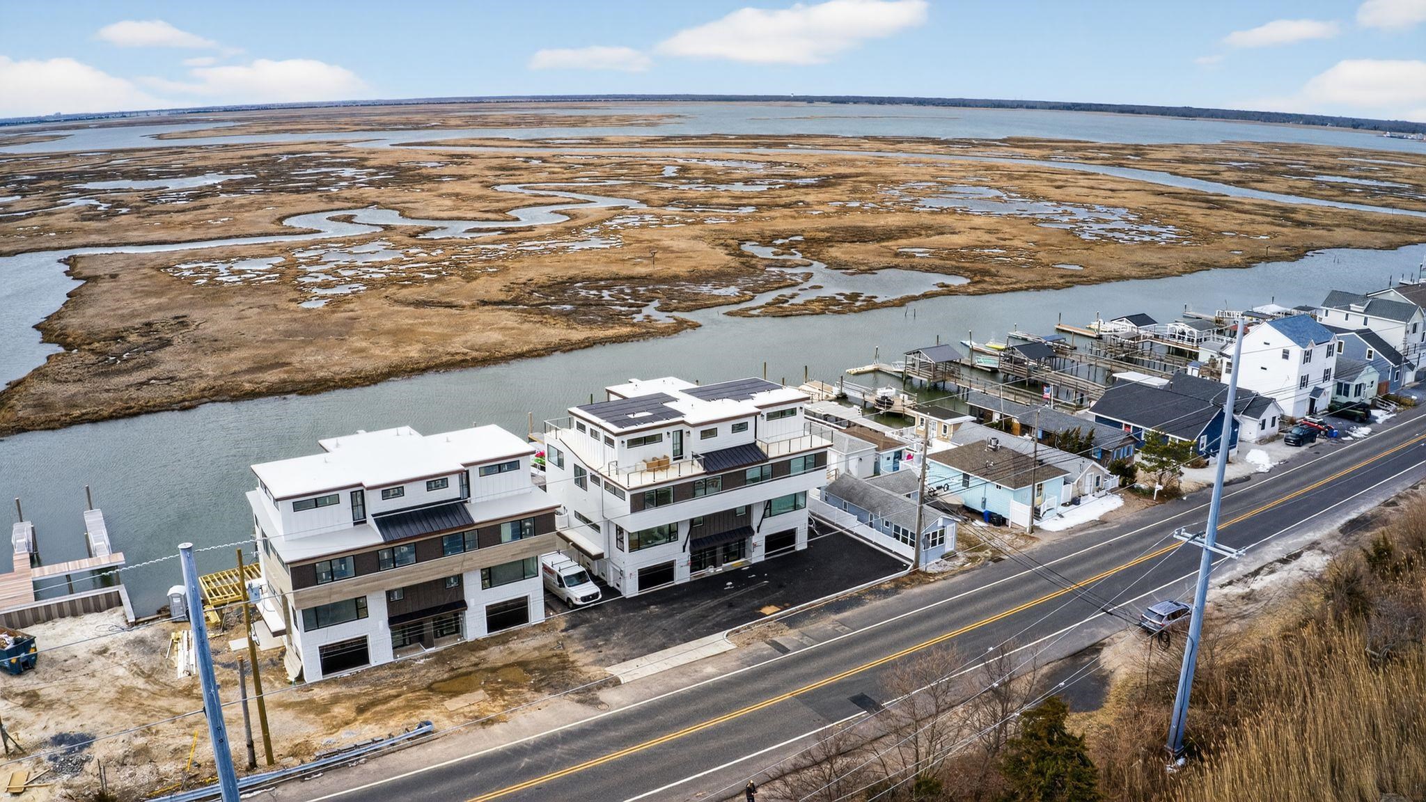 923 Stone Harbor Boulevard West
