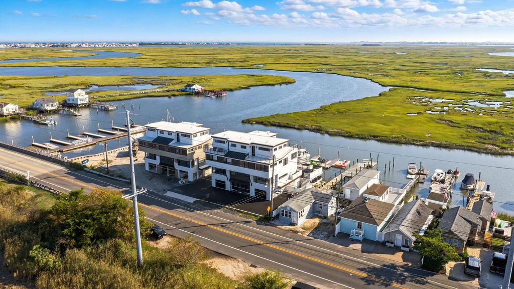 Photo of 923 Stone Harbor Boulevard #West, Stone Harbor Manor, NJ 08210 (MLS # 260499)