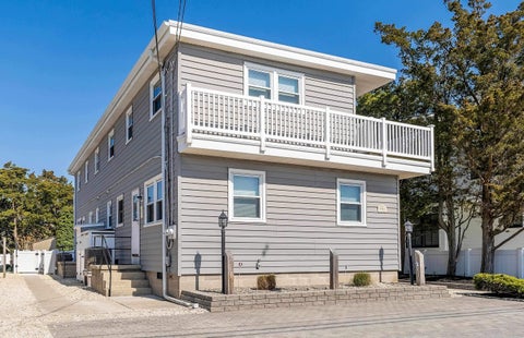 Condo For Sale - 9903 Second Avenue #2-REAR<br/> Stone Harbor, NJ 08247