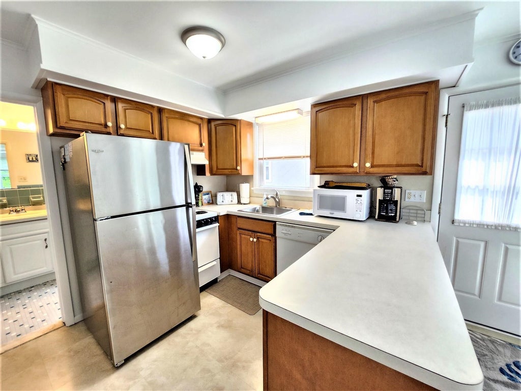 Photo of 9903 Second Avenue #2-Rear, Stone Harbor, NJ 08247 (MLS # 262423)